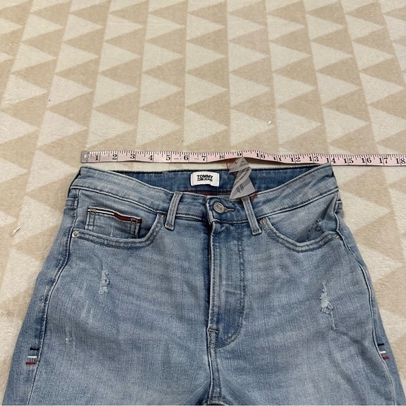 NWOT Tommy Hilfiger high rise straight leg crop jeans Abigail wash - Picture 5 of 8